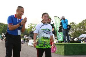 BIB: 1684
                            <button type="button" onclick="openModal(3563953)" class="btn btn-primary btn-sm float-right btn-popup" data-toggle="modal" data-target=".modal-high-quality">
                        <i class="fas fa-shopping-cart"></i> Add to Cart
                    </button>
                                            <button type="button" onclick="isThisMe(3563953, true)" class="btn btn-success btn-sm float-right btn-popup btn-isme hidden" data-toggle="tooltip" data-placement="bottom" title="นี่คือรูปของคุณใช่ไหม คลิกที่นี่เพื่อเอาเข้าอัลบั้ม">
                        <i class="fas fa-plus"></i> Add to album
                    </button>
                    <button type="button" onclick="isThisMe(3563953, false)" class="btn btn-warning btn-sm float-right btn-popup btn-isnotme hidden">
                        <i class="fas fa-ban"></i> Remove from album
                    </button>